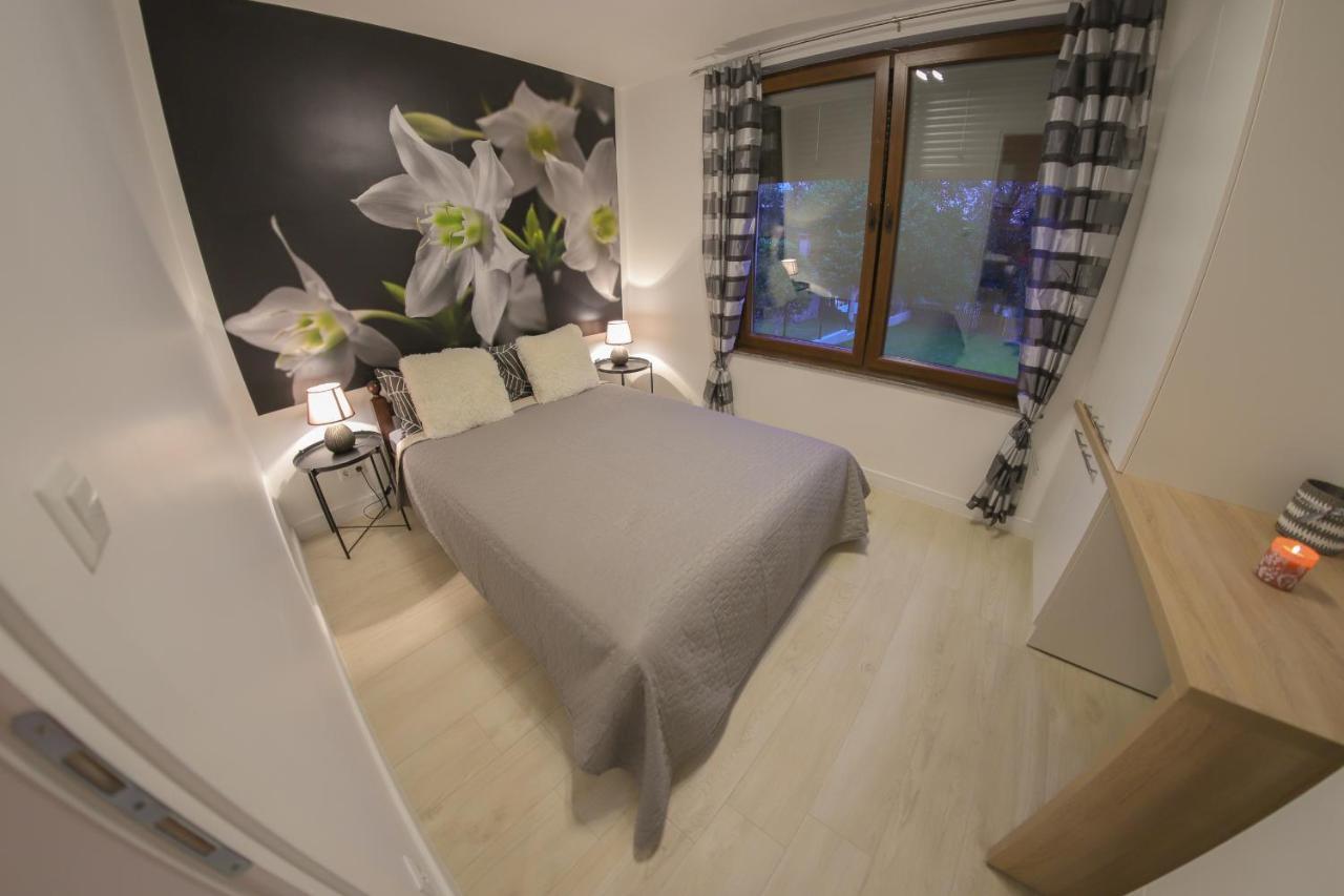Apartments Edy Bihać Buitenkant foto