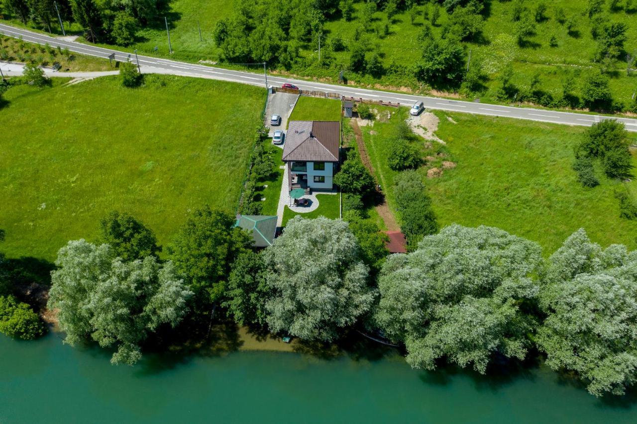 Apartments Edy Bihać Buitenkant foto
