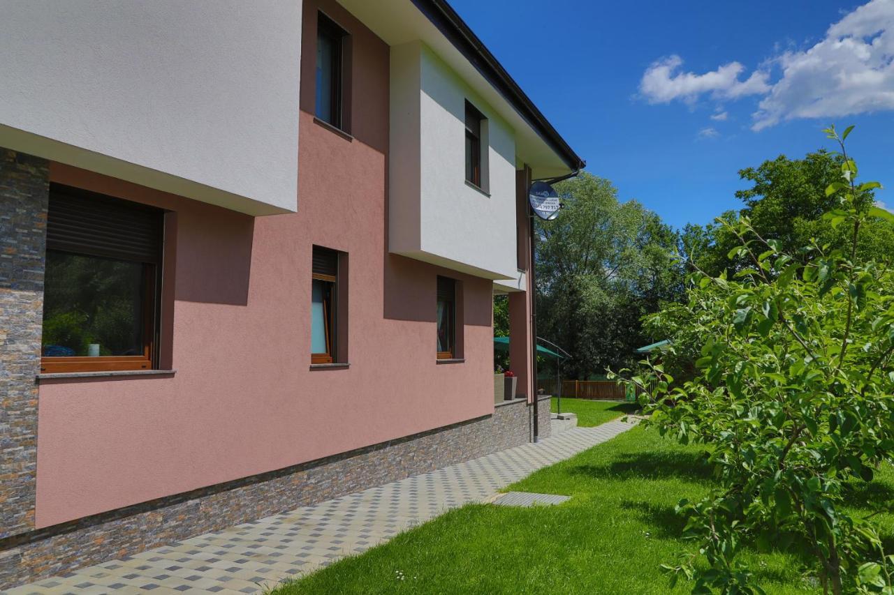Apartments Edy Bihać Buitenkant foto