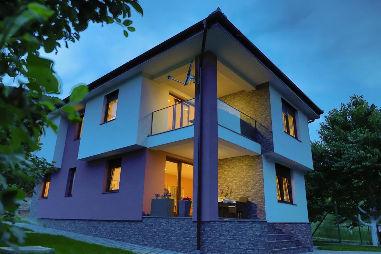 Apartments Edy Bihać Buitenkant foto