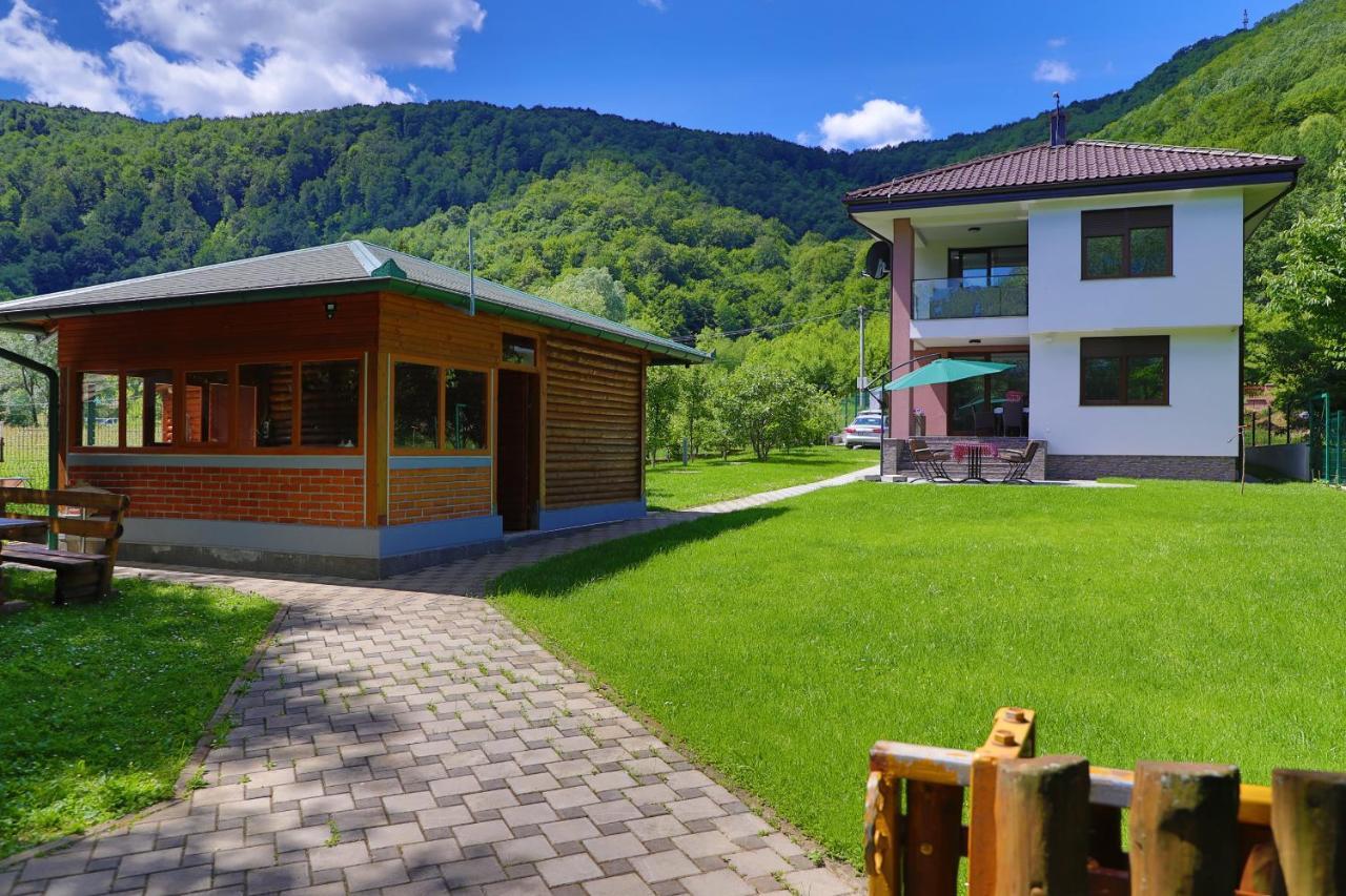 Apartments Edy Bihać Buitenkant foto