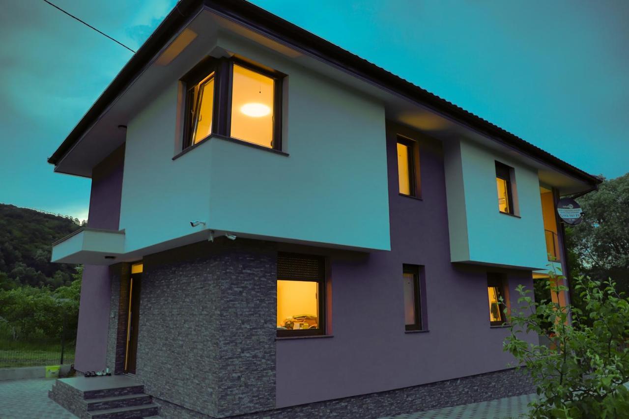 Apartments Edy Bihać Buitenkant foto