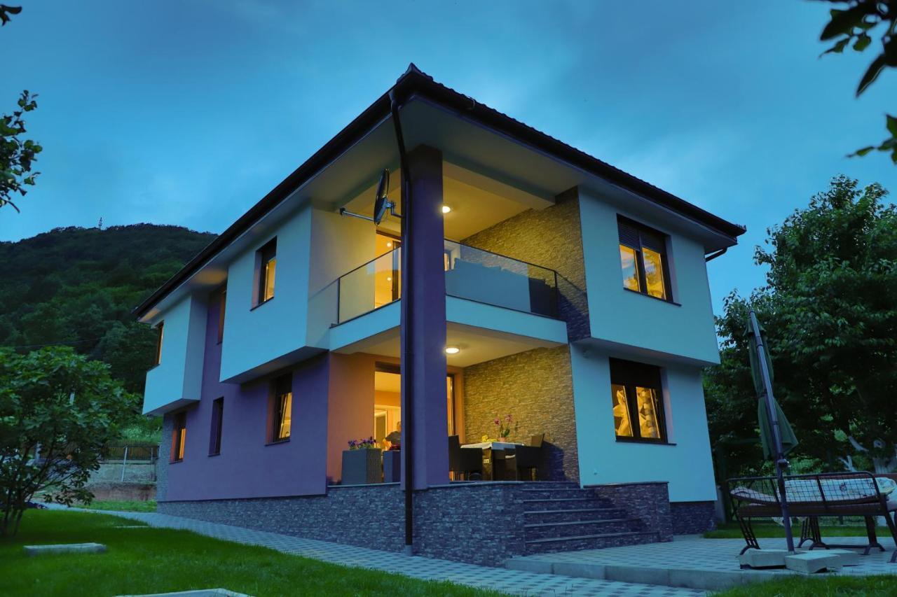 Apartments Edy Bihać Buitenkant foto